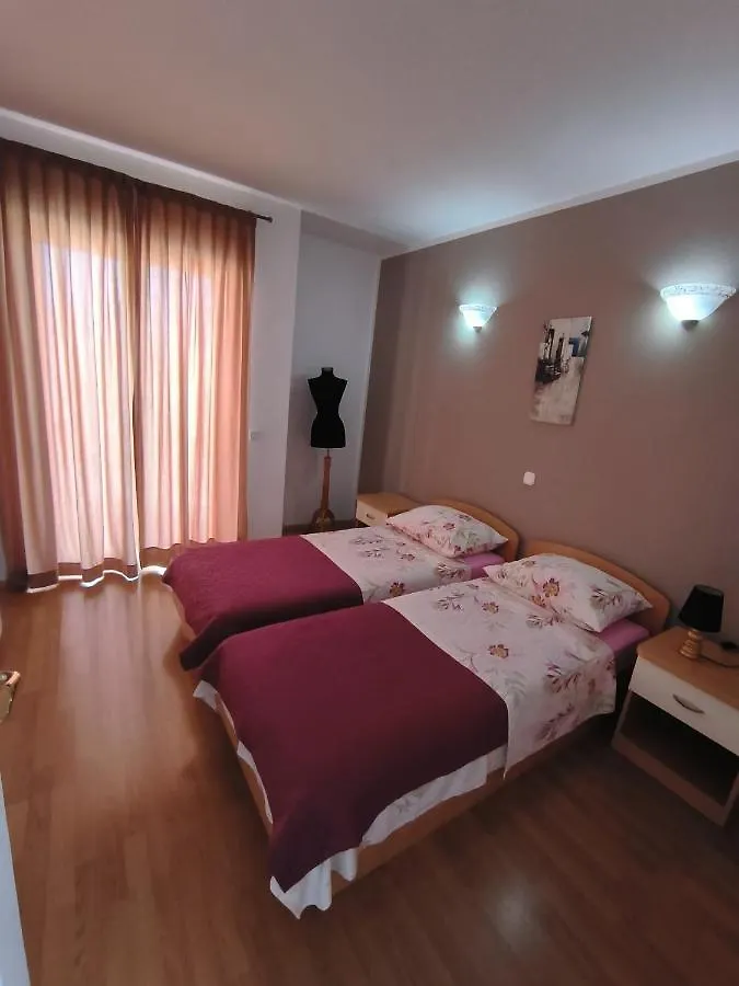 Apartments Kimm بوريتش 0*,