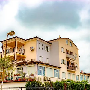  Apartman Botic