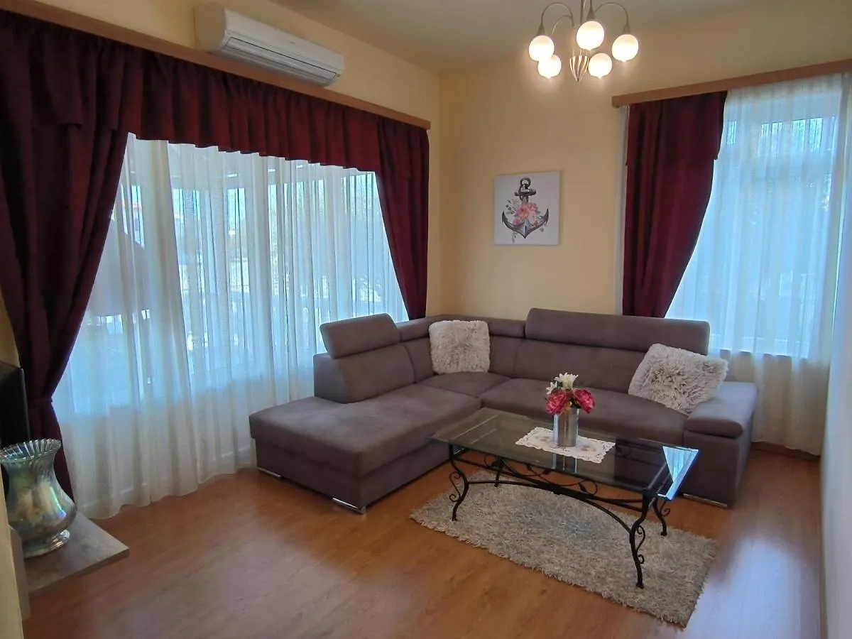 Apartments Kimm Porec 0*,  Croatia